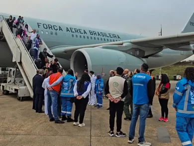 Brasileiros repatriados ganham apoio do Brasil para reconstruir suas vidas no País