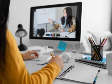 Os cursos online que mais ajudam quem quer crescer na área de liderança e RH