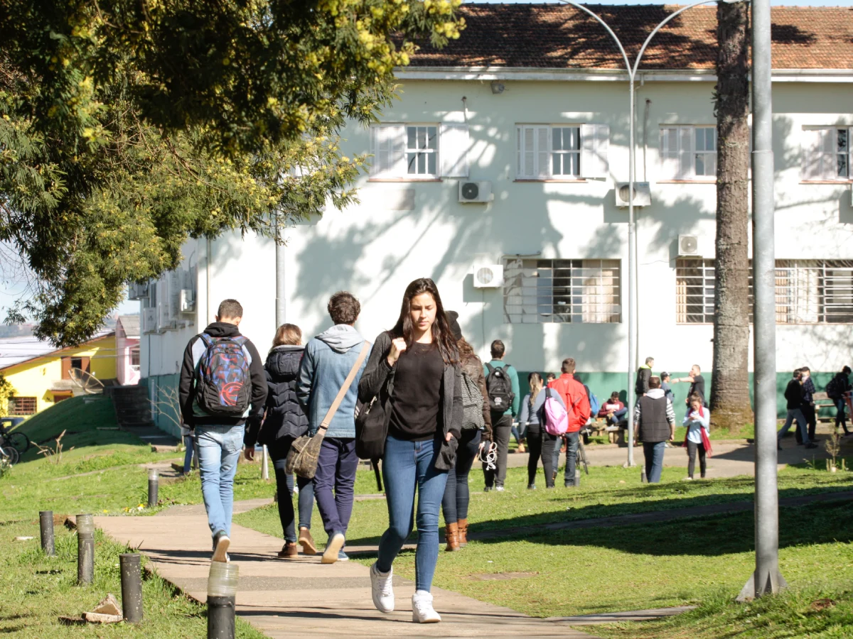 Udesc oferece 461 vagas em cursos presenciais com seleção pelo histórico escolar