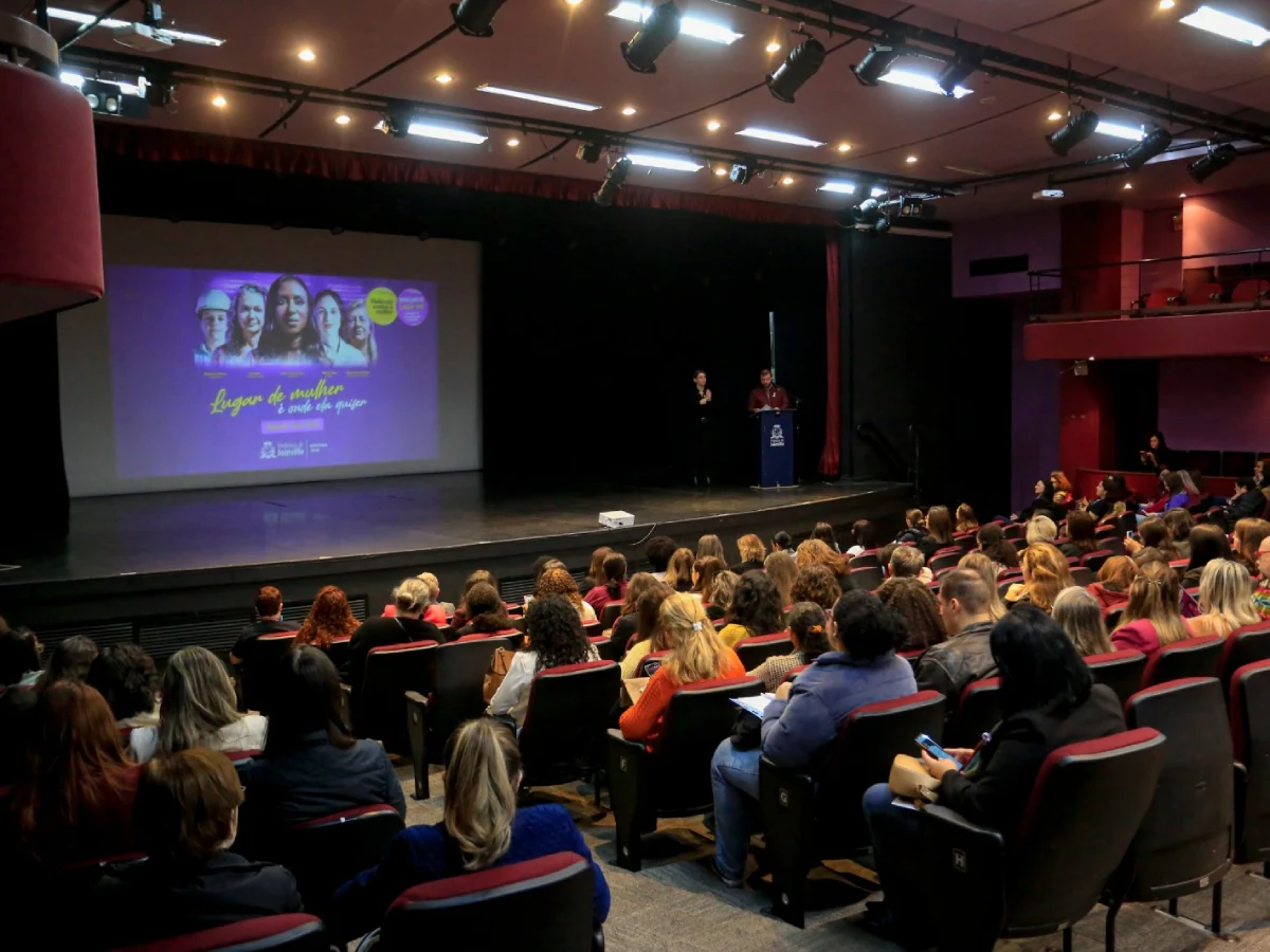 Agosto Lilás inspira Joinville a combater todas as formas de violência contra a mulher