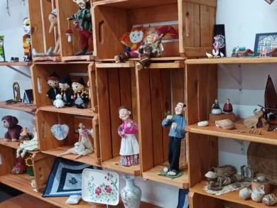 Artesanato em Blumenau ganha impulso com programas de capacitação e feiras