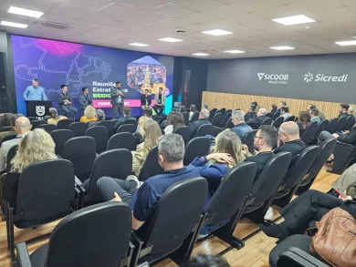Chapecó recebe encontro estratégico Connected Smart Cities e reforça inovação