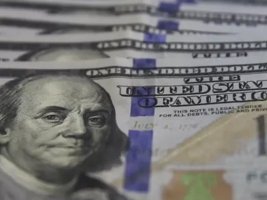 Dólar cai para menos de R$ 5,40 enquanto a bolsa atinge o maior nível em mais de um mês