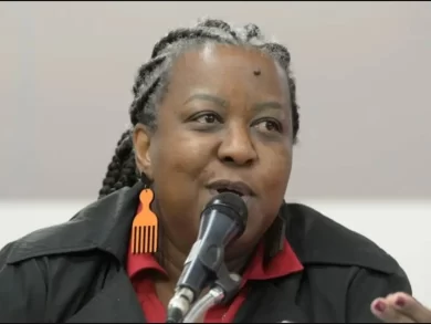 Ministra Macaé Evaristo estará na UFSC para debater gestão feminina e direitos humanos