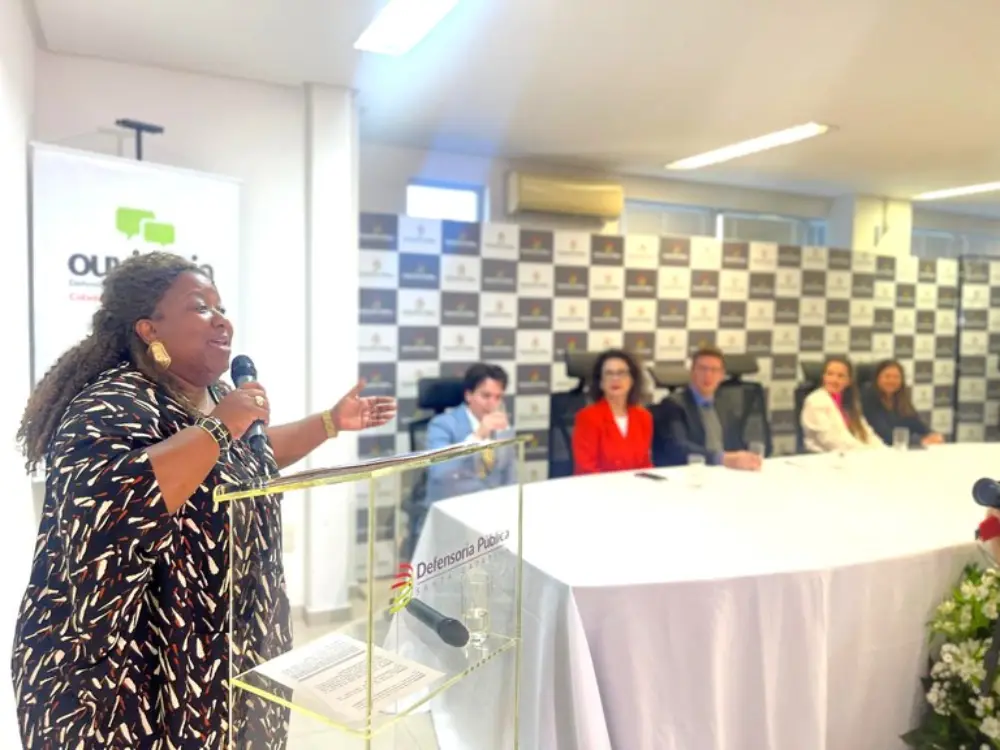 Em Santa Catarina, ministra Macaé Evaristo defende os Direitos Humanos e a Cidadania