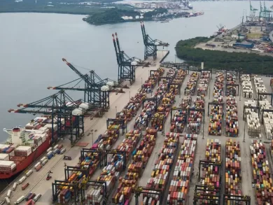 Estados Unidos impõem tarifa de 50% e colocam exportações brasileiras sob pressão
