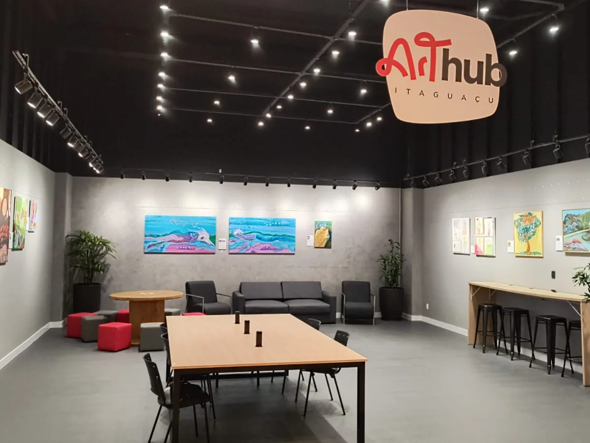 ArtHub: espaço colaborativo que une coworking e galeria de arte é inaugurado na Grande Floripa