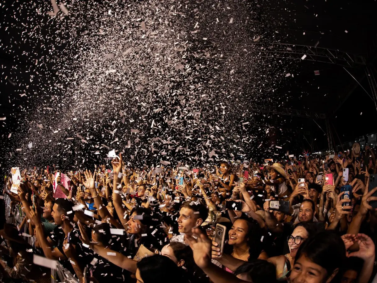 Festival do Mar em Bombinhas: confira a programação do evento que mistura show nacionais à cultura local