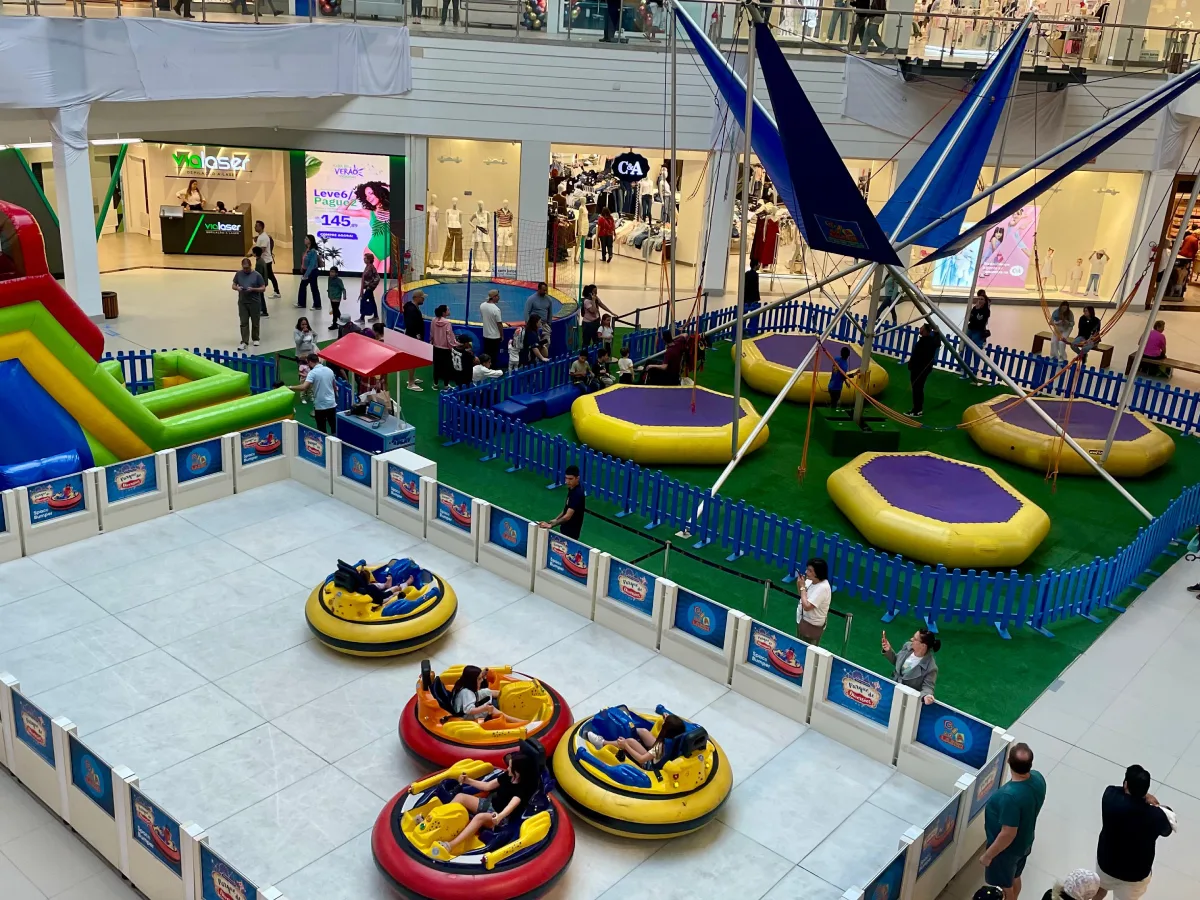 A diversão está garantida no Floripa Shopping com o Parque Jump & Play