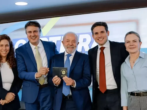 Governo confirma a criação da Carteira Nacional do Professor para todo o Brasil