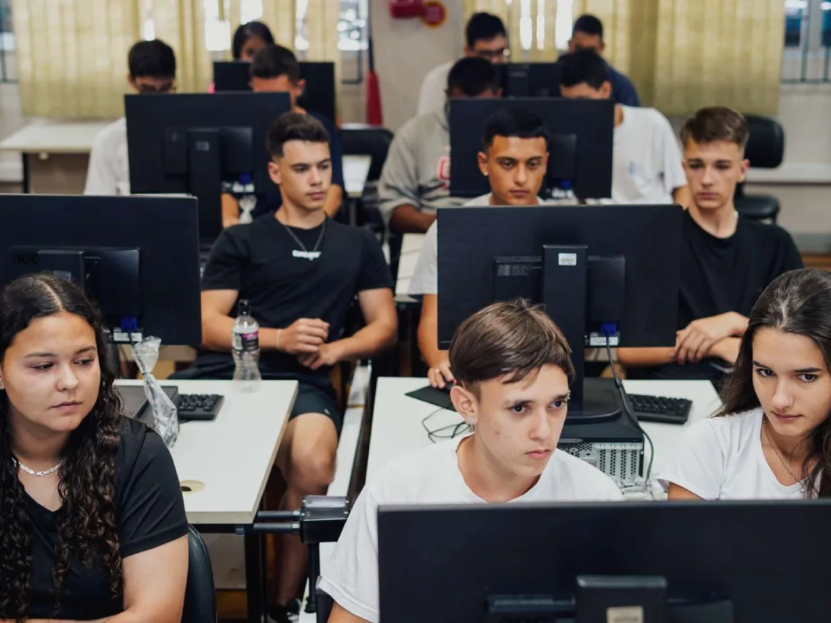 Educação Levada a Sério investe em cursos técnicos e qualificação em SC