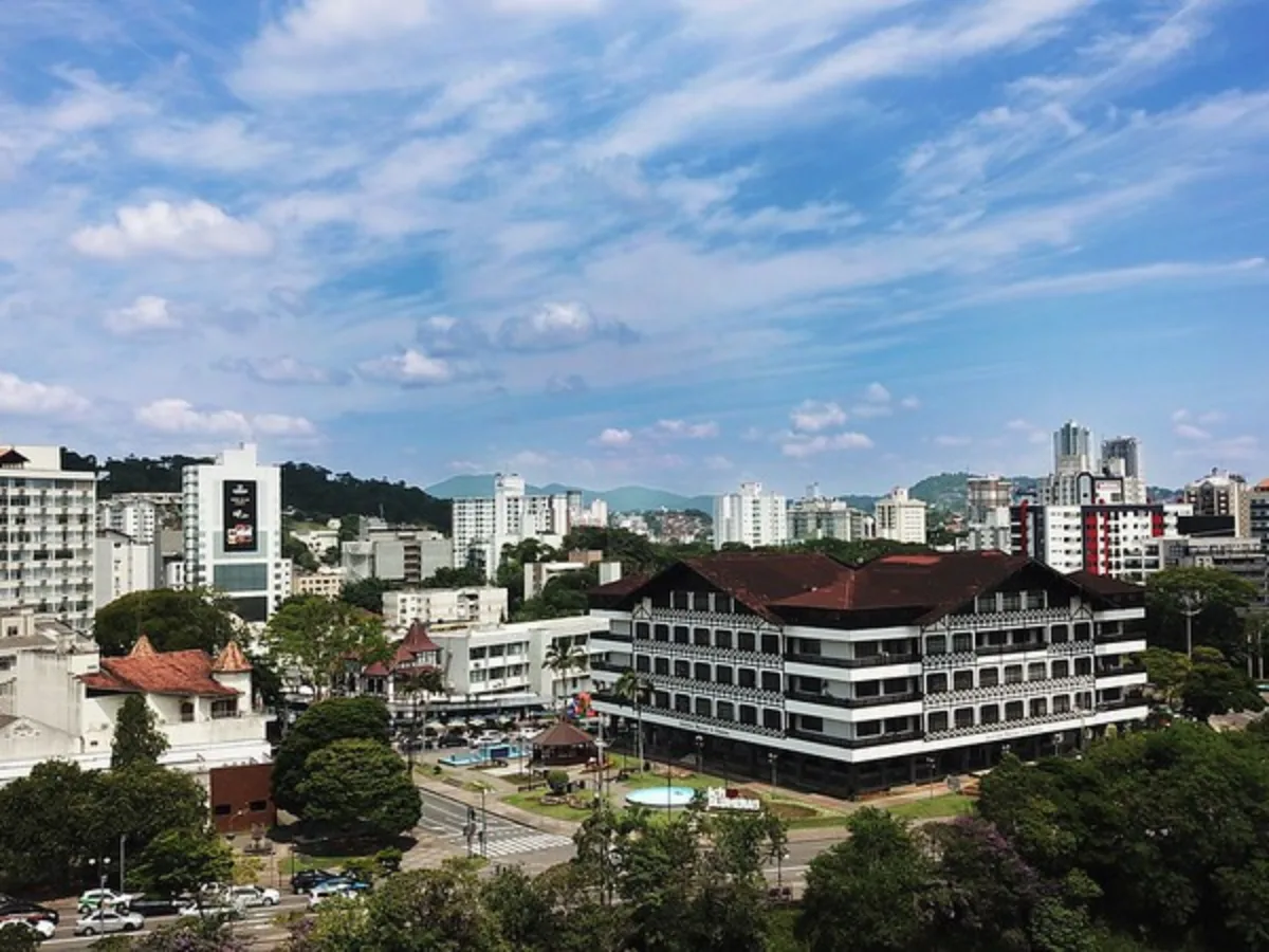 Blumenau registra crescimento significativo de empregos no mês de julho