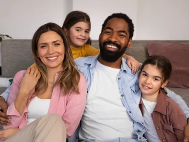 Mais de 6,5 milhões de famílias saíram da pobreza entre 2023 e 2025, segundo CadÚnico