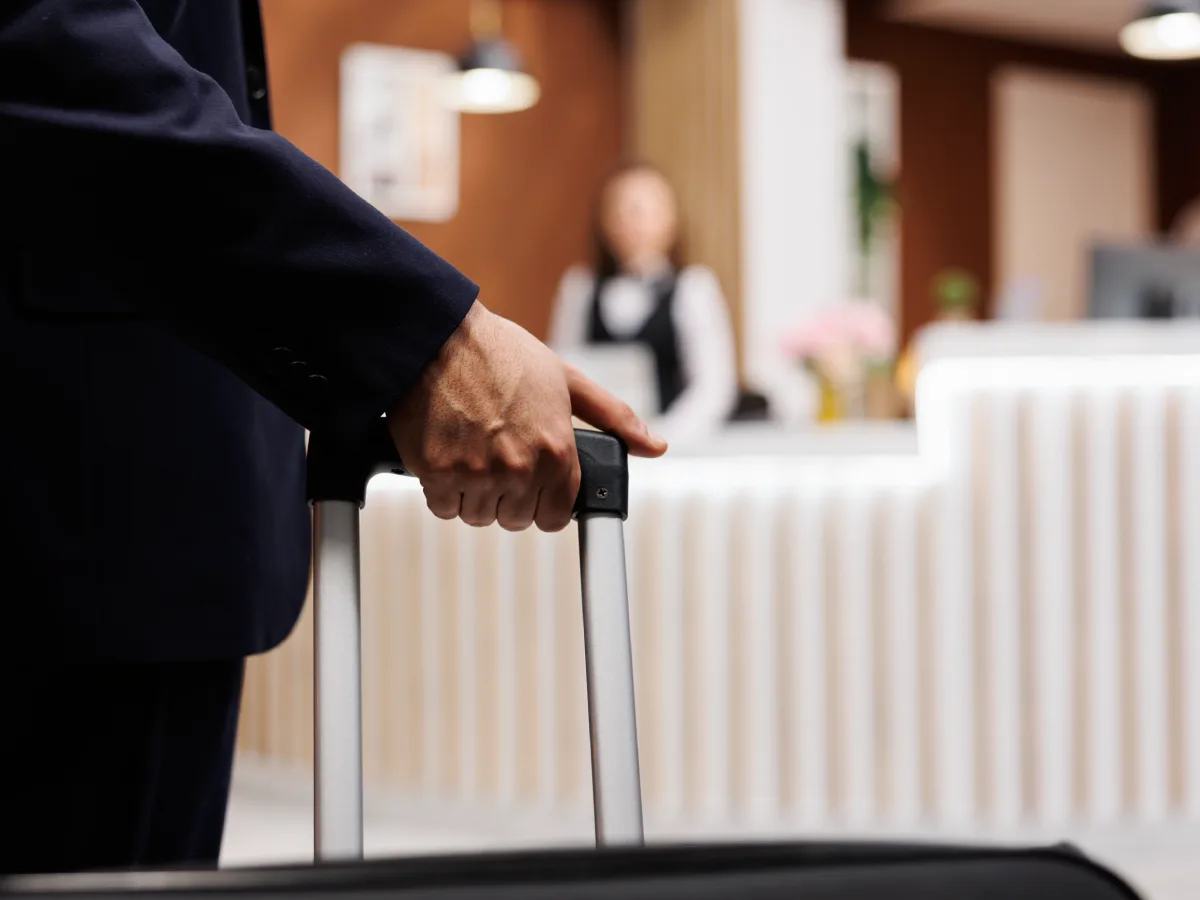 Novas regras de hospedagem começam a valer em dezembro em todo o Brasil