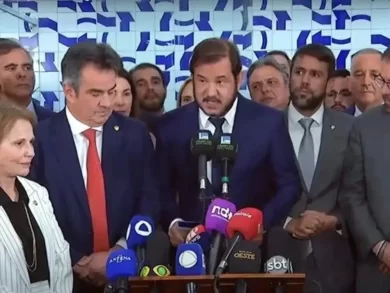 União Brasil e PP se afastam do governo Lula para tentar herdar voto bolsonarista em 2026