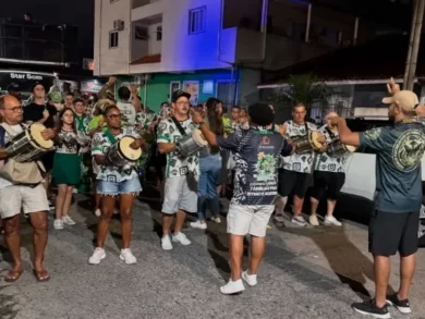 Projeto Jardim Capacita celebrou formatura com samba e cultura