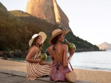 Pesquisa revela que viajantes buscam nas redes sociais dicas e destinos para suas próximas viagens