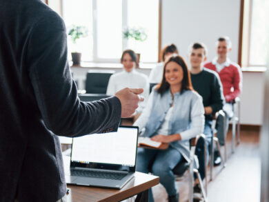 Cursos de IA refletem nova fase do ensino no Brasil