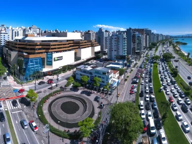 Florianópolis comemora o aniversário do Beiramar Shopping