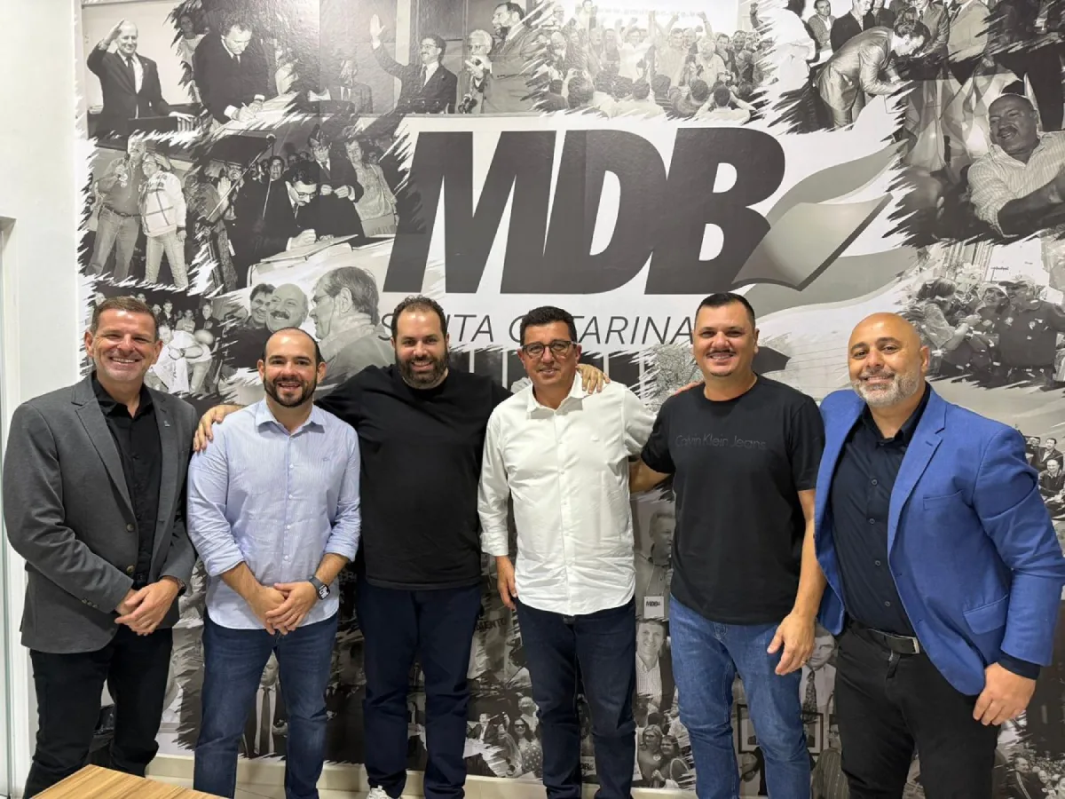 João Cobalchini entrega a presidência do MDB de Florianópolis a Coronel Márcio Alves