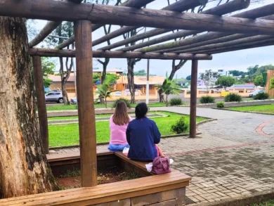 Professoras moradoras de Nova Erechim são proibidos de almoçar na escola municipal