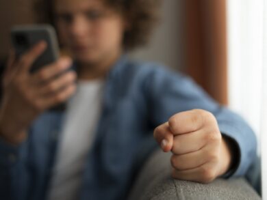 Demissões e redes sociais ameaçam imagem das empresas
