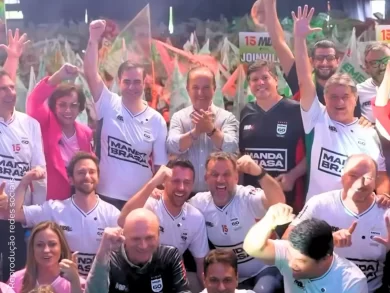 Com Jorginho Mello presente, mega evento do MDB de Santa Catarina celebra 60 anos do partido