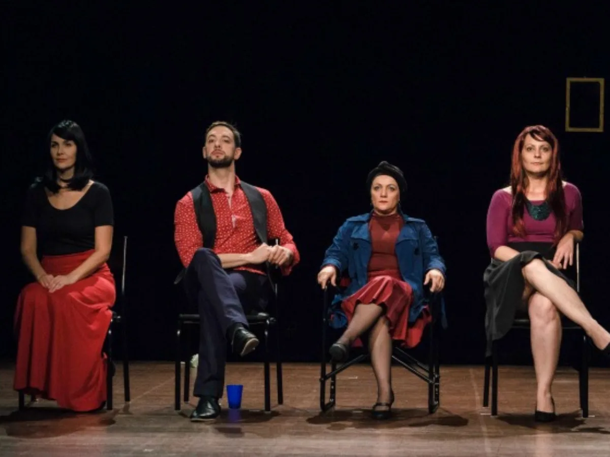 Teatro Adolpho Mello recebe o espetáculo “Cena Morta”, com entrada gratuita neste sábado (18)