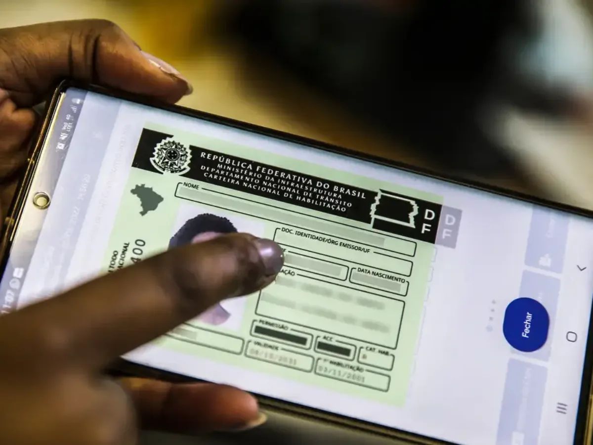 Governo abre consulta sobre o fim da exigência de autoescola para CNH
