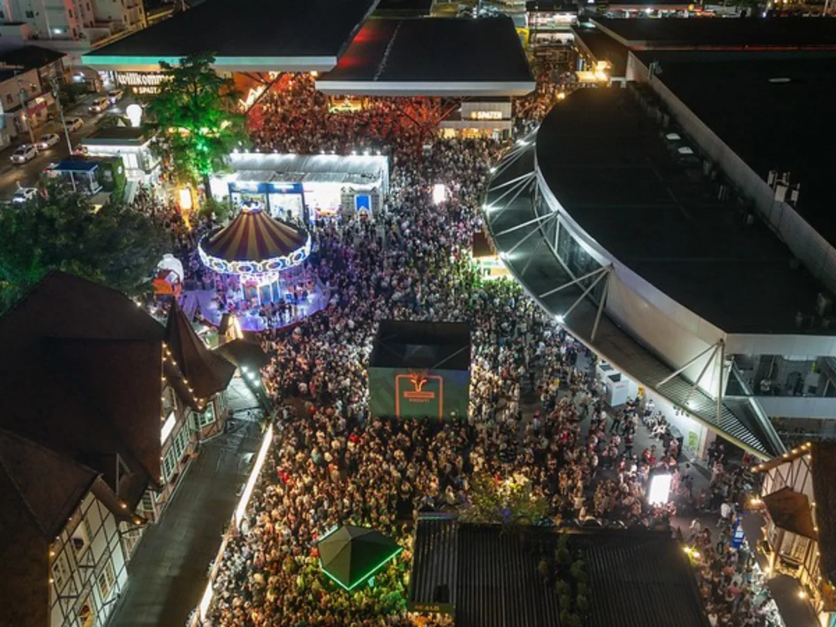 Blumenau reforça a qualidade das bebidas alcoólicas destiladas na Oktoberfest