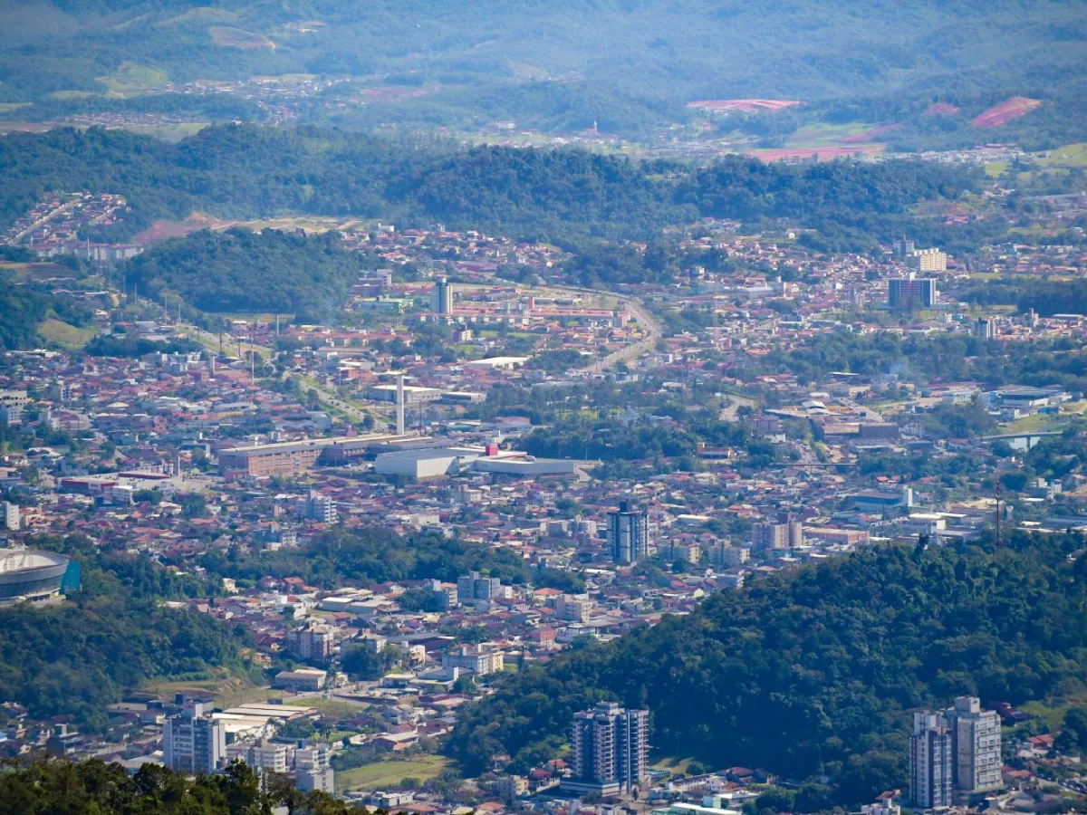 Santa Catarina lança programa para estruturar projetos de PPPs em municípios