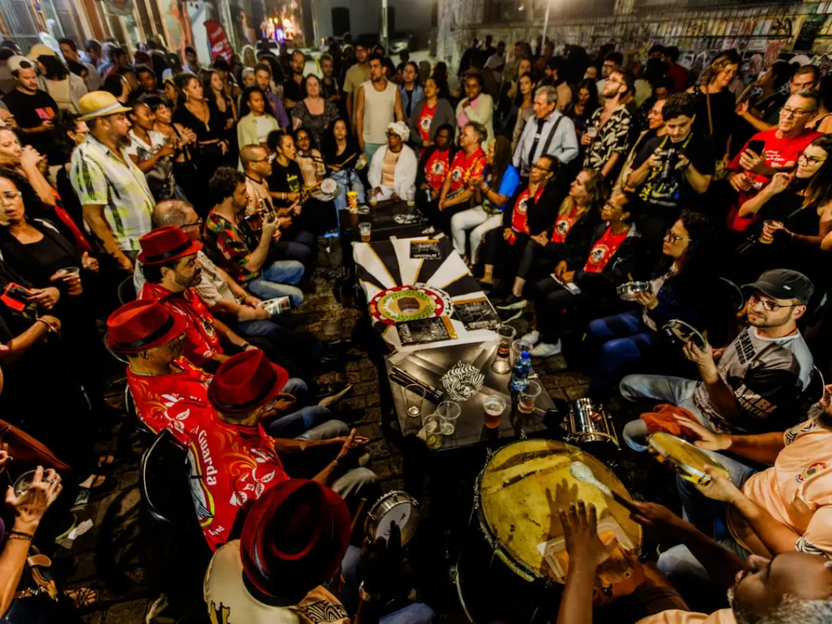 Samba de Terreiro celebra o Dia Nacional do Samba com oficinas, apresentação musical e lançamento de almanaque