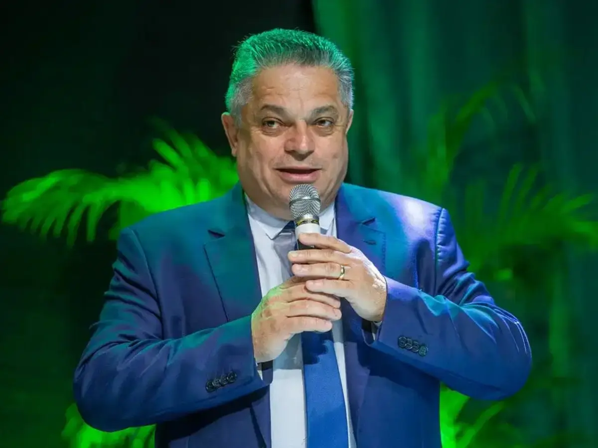 João Rodrigues mira o governo em 2026, mas enfrenta isolamento e resistência dentro do próprio partido