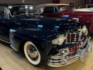 Carros de luxo ganham novos destaques na exposição do Museu de Pomerode