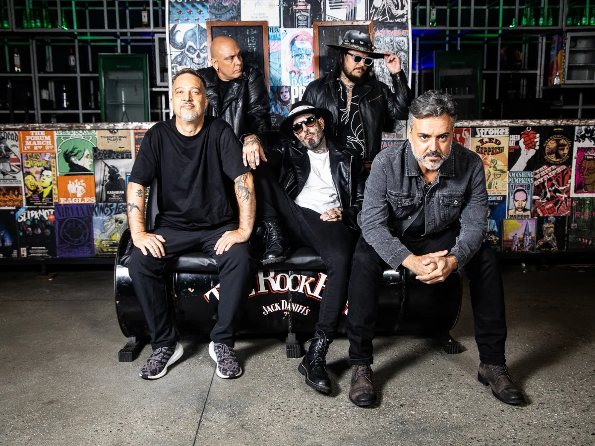 CPM 22 celebra 30 anos de carreira ao lado dos Detonautas no Music Park BC