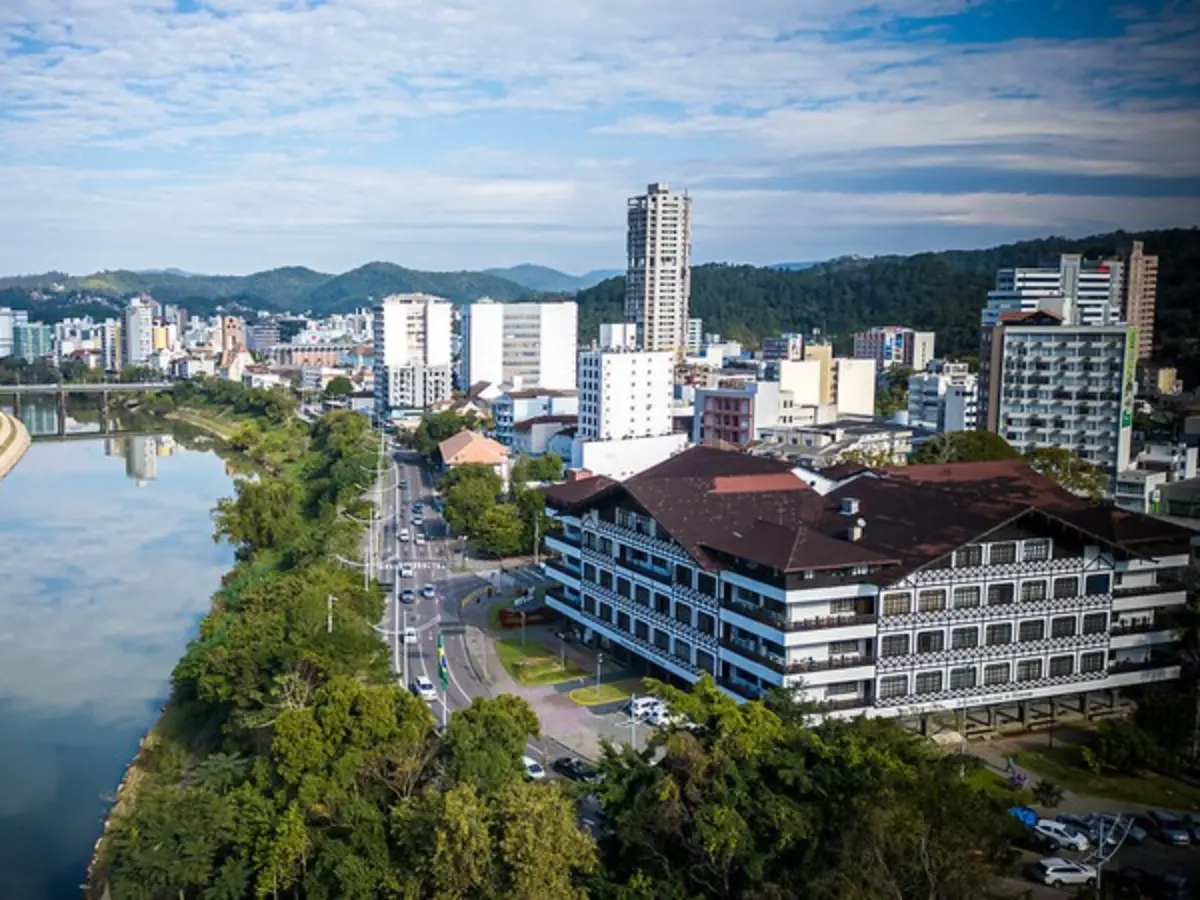 Blumenau se destaca como a cidade mais segura entre municípios de médio porte