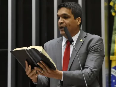Manezinho da Ilha, Cabo Daciolo quer ser presidente do Brasil