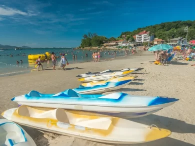 Prefeitura de Palhoça divulga os editais de Natal e de Verão 2025/2026
