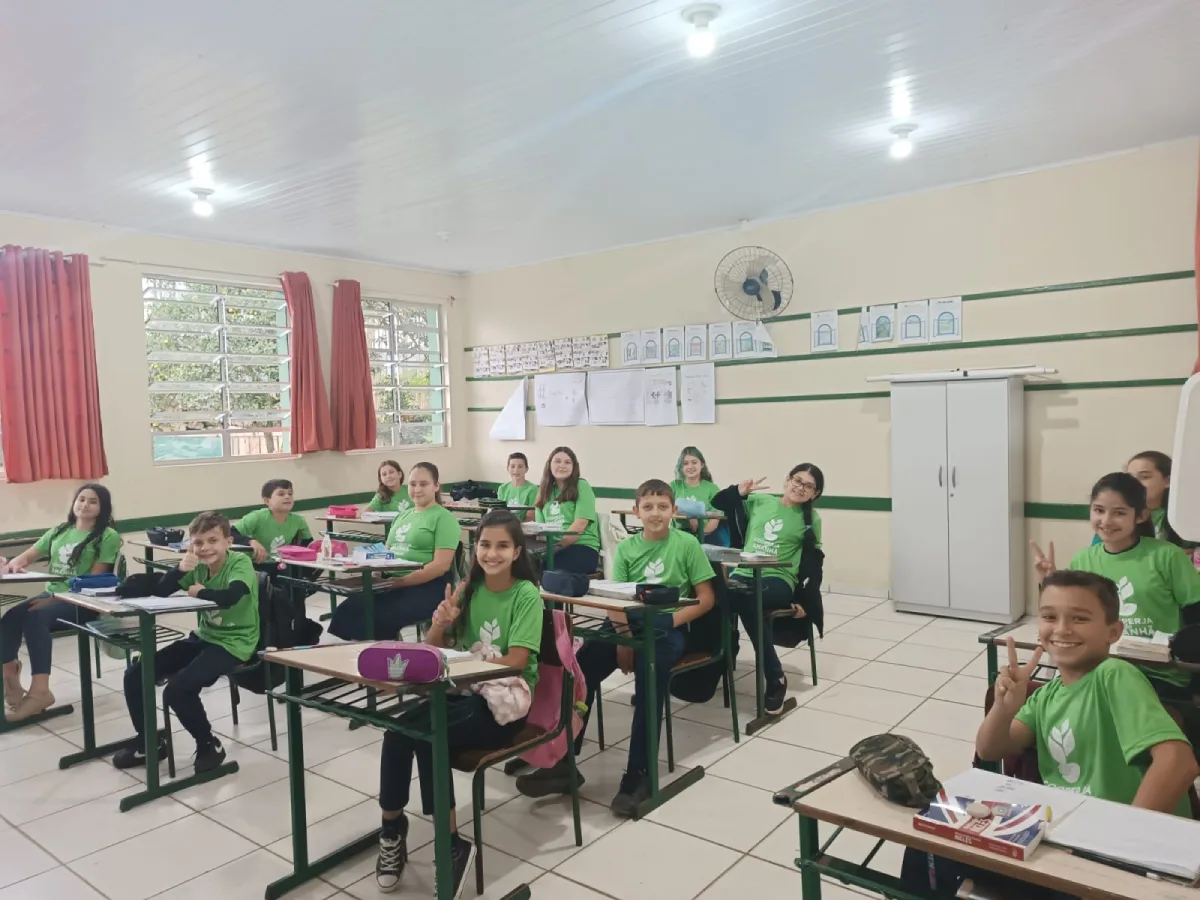 Seis escolas estaduais de Santa Catarina são premiadas por boas práticas educacionais