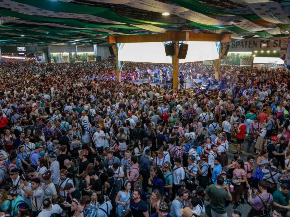 A Oktoberfest Blumenau 2025 se destaca como a festa mais segura do Brasil