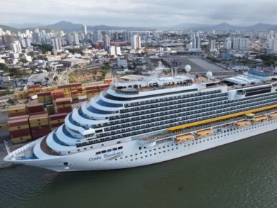 Escalas de cruzeiro em Itajaí vão movimentar o turismo na temporada 2025