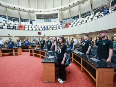 Parlamento Jovem inicia a 34ª edição com estudantes de toda a Santa Catarina