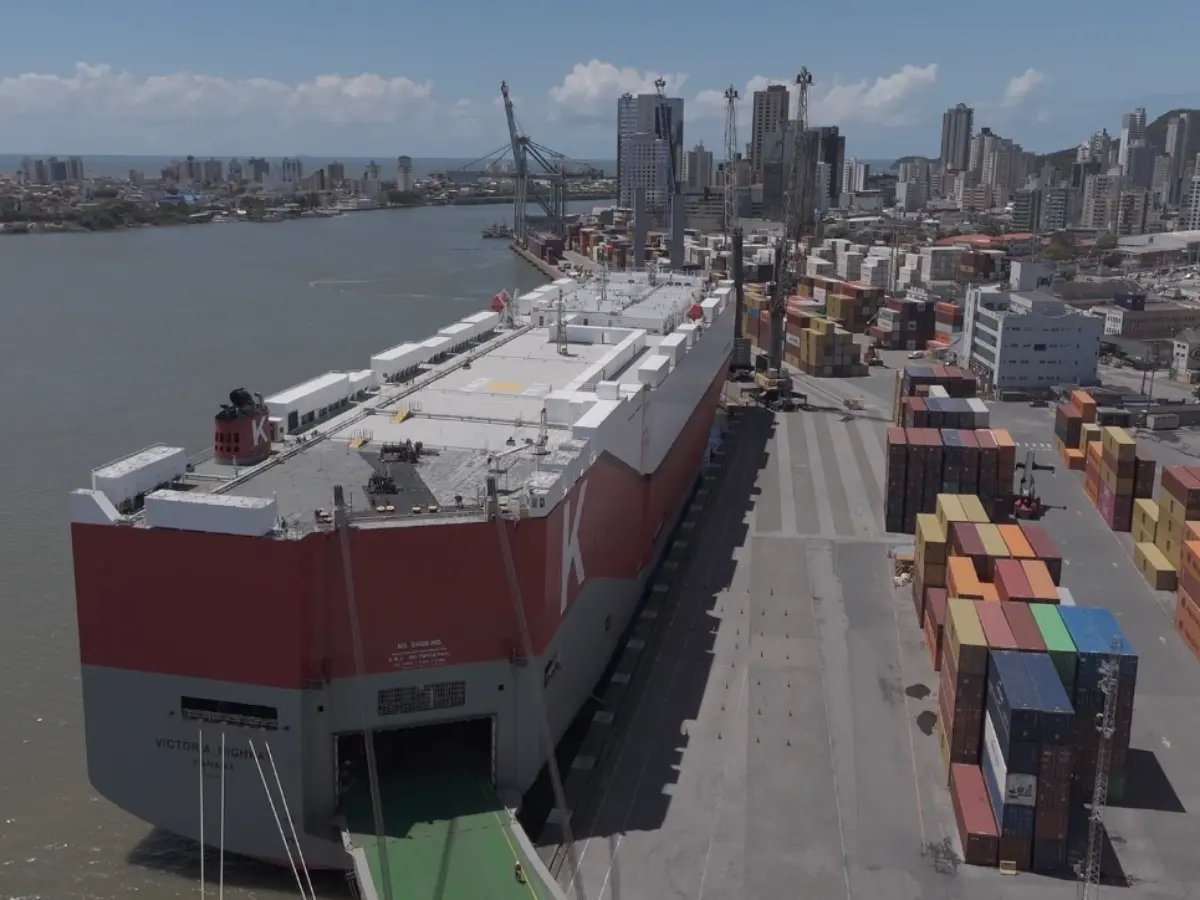 Complexo Portuário de Itajaí alcança novo patamar de crescimento em 2025