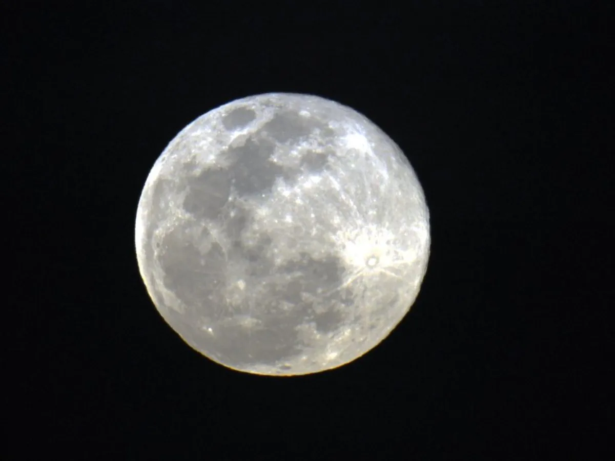 Superlua do Castor será visível em todo o Brasil nesta quarta-feira