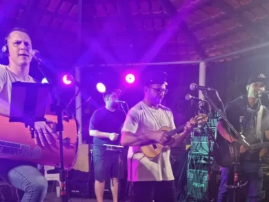 Terça na Praça reúne famílias em uma noite de música e alegria no Centro Histórico de São José