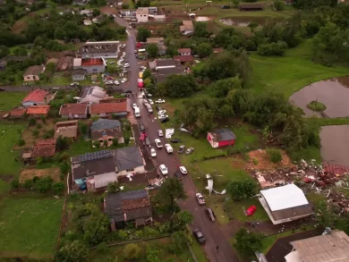 Tornados no Oeste de Santa Catarina deixam rastro de destruição e prejuízos