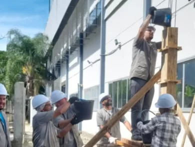 Empregos em São José ganham impulso com 107 vagas abertas nesta semana