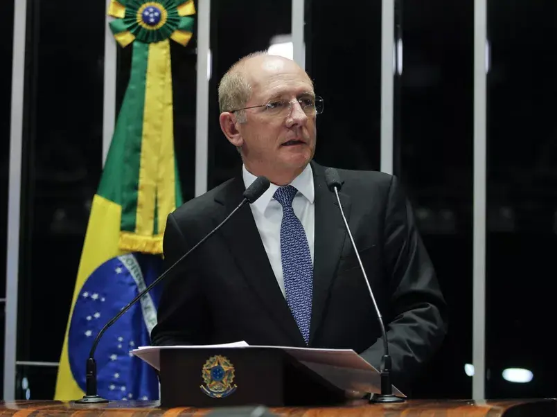 Será Paulo Bauer a alternativa para a esquerda catarinense?