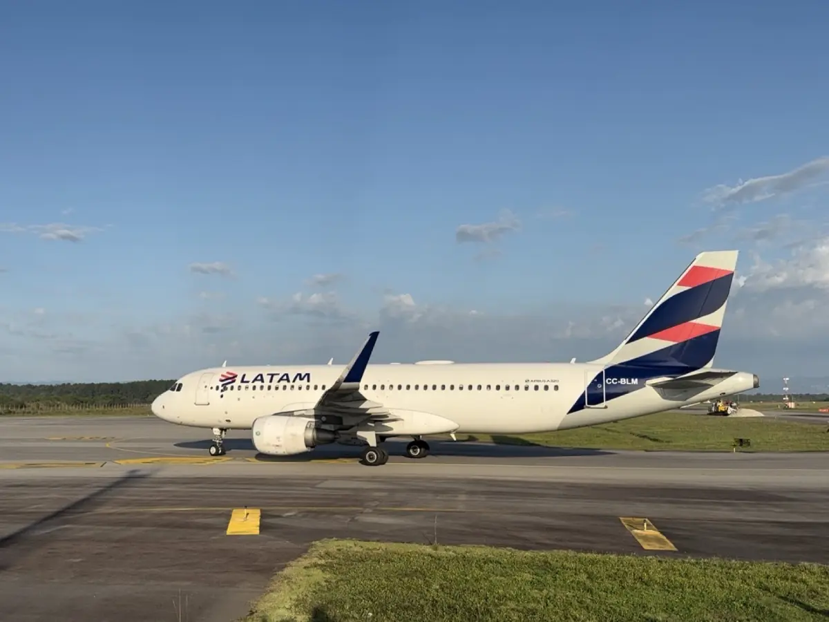 Floripa Airport celebra voo inaugural da nova rota internacional Florianópolis – Lima