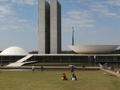 Bancadas da Câmara recorrem ao STF para contestar o PL da Dosimetria
